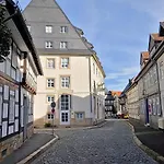 Galeriewohnung Ritter Ramm, Altstadtjuwel Mit Sonnigem Aussensitzplatz Und Kostenlosem Parkplatz, Bahnhof Fusslaeufig アパート