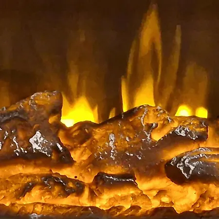 Galeriewohnung Ritter Ramm, Altstadtjuwel Mit Kostenlosem Parkplatz Und Kamin * ゴスラー