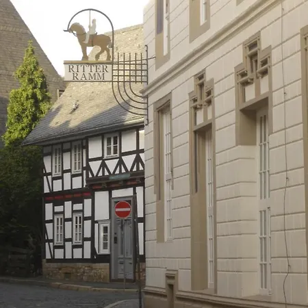 Galeriewohnung Ritter Ramm, Altstadtjuwel Mit Kostenlosem Parkplatz Und Kamin Appartement *